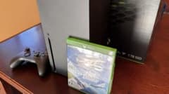 Xbox Series X 1TB Flight Simulator 同梱のサムネイル