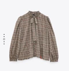 ZARA プリーツチェックブラウスのサムネイル