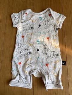 【美品】MOOMIN × reima 総柄半袖ロンパース 50/56のサムネイル