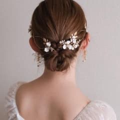 Ksmily. ブライダルヘッドドレス ホワイトフラワーのサムネイル