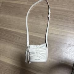 CHARLES & KEITH ショルダーバッグ ホワイト