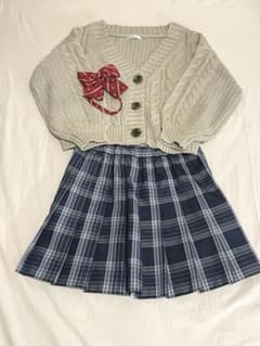 プロセカ 東雲絵名 コスプレ 制服のサムネイル