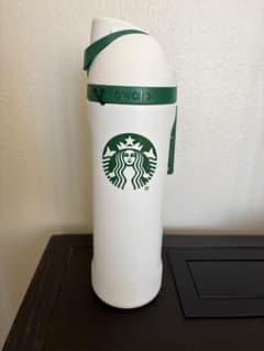 新品　北米限定　スタバ　owala タンブラー　白 新品 北米限定 スタバ owala タンブラー 白 - メルカリ