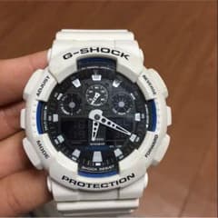 G-SHOCK 白のサムネイル
