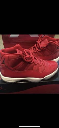 NIKE AIR JORDAN 11 最終値下げのサムネイル
