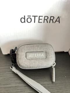 doTERRAミニボトルケース新品未使用のサムネイル