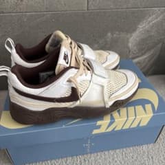 Travis Scott × Nike Zoom Field Jaxx 28cmのサムネイル