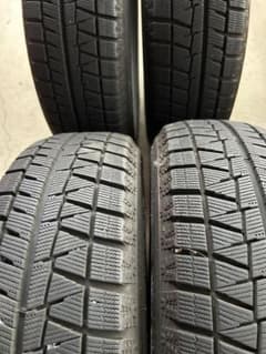 195/65R15スタッドレスタイヤ4本セットプリウスノアヴォクシーセレナ等 