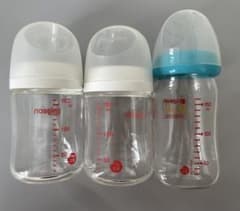 Pigeon 母乳実感 哺乳瓶 耐熱ガラス 3本セット 160ml 150mlのサムネイル