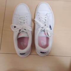 NIKEグランドスタンド2のサムネイル