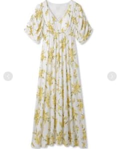 【出品4/1まで】ジェラートピケ　ミモザ柄ワンピースのサムネイル