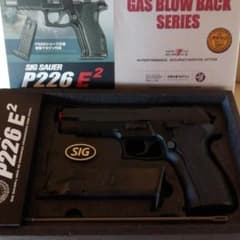 東京マルイSIG SAUER  P226E2のサムネイル