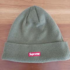 Supremeニットキャップのサムネイル