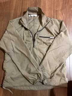 Battenwear ベージュ ナイロンハーフジップ Sのサムネイル