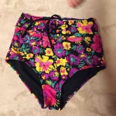 ハイウエストパンツ 水着のサムネイル