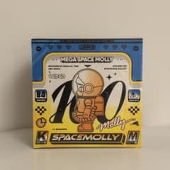 POP MART MEGA SPACE MOLLY 100% シリーズ4のサムネイル