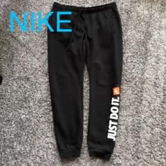 NIKEスウェットパンツのサムネイル