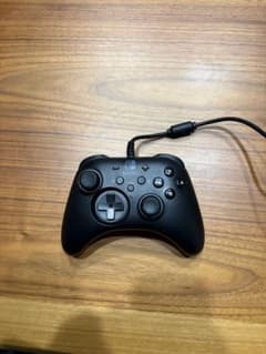 Nintendo Switch 有線コントローラー 黒のサムネイル