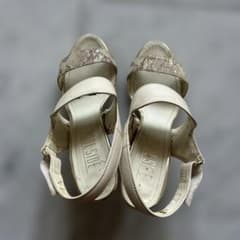 定価2万円2005年POOL SIDE ヒール　靴　パンプス　23.5