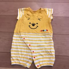 MaUs様 専用 プーさんロンパース 50〜60 半袖のサムネイル