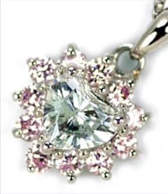 pt0.37ctハートシェイプ うち0.25ctピンクダイヤネックレス ピンクダイヤモンド 0.336ct/LPP/I1 0.038ct/FOP/SI2 ハートアンド 置物