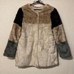 ZARA GIRLS フェイクファーコートのサムネイル