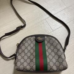 GUCCI　ショルダーバックのサムネイル