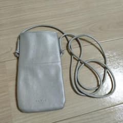 【未使用・美品】靴下屋（Tabio） ノベルティ スマホショルダーバッグのサムネイル