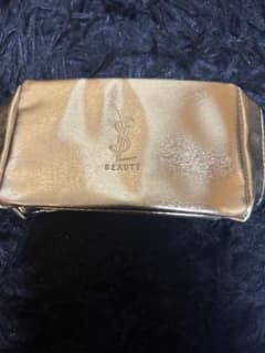 YSL BEAUTE ゴールドポーチのサムネイル