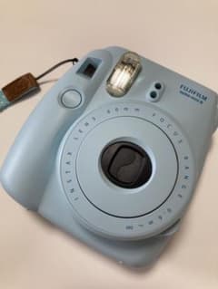 INSTAX MINI 8 チェキ本体(テスト撮影用のフィル10枚＋α付)のサムネイル
