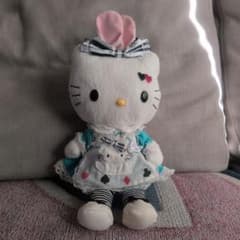 ハローキティ 不思議の国のアリスぬいぐるみ激レア - メルカリ