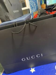 グッチのサムネイル