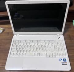 NEC ノートパソコン LaVie スノーホワイト - メルカリ