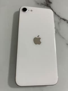 【さのっち様専用】Apple iPhoneSE2 64Gホワイト本体simフリーのサムネイル