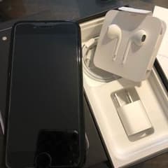 iPhone7 128GB SIMフリー  ジェットブラックのサムネイル