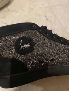 Christian Louboutinのサムネイル
