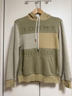 TOMMY HILFIGER パーカー カーキ Mサイズのサムネイル