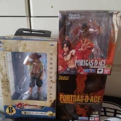 ワンピース フィギュアのサムネイル