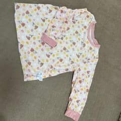 ユニクロ 子供用パジャマ 100cmのサムネイル