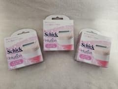Schick イントゥイション さっぱりうるおい肌替刃3個セットのサムネイル