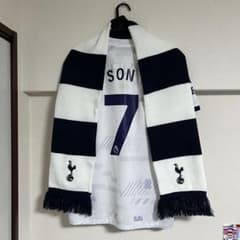 【新品・激レア】現地購入 トッテナム スパーズ サッカーマフラー マフラータオルのサムネイル