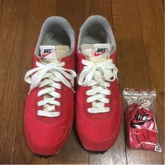 ナイキ スニーカーのサムネイル