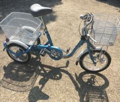 三輪自転車のサムネイル