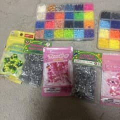 アイロンビーズ 大量セット 収納ケース付きのサムネイル