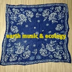 earth music & ecology バンダナ柄大判ストールのサムネイル
