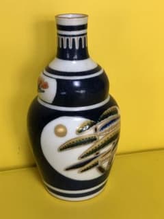 北出塔次郎　九谷焼　徳利　松竹梅　三友図 北出塔次郎 九谷焼 徳利 松竹梅 三友図 - メルカリ