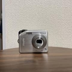 Fujifilm FinePix V10 コンパクトデジタルカメラ 中古品 オールドコンデジ】 FUJIFILM FinePix V10 - メルカリ