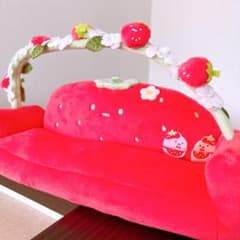 Sumikko Gurashi Strawberry Fair at Sumikko Cafe Strawberry Sofa Scene Plush Toy