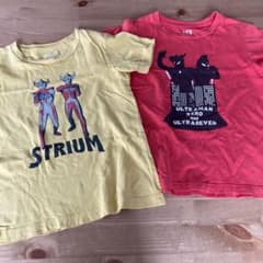 UNIQLO ウルトラマン　Tシャツ　２枚セットのサムネイル