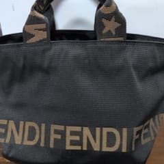 FENDI トートバッグ ブラックのサムネイル
